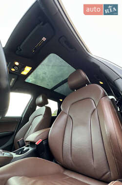 Внедорожник / Кроссовер Audi Q5 2015 в 