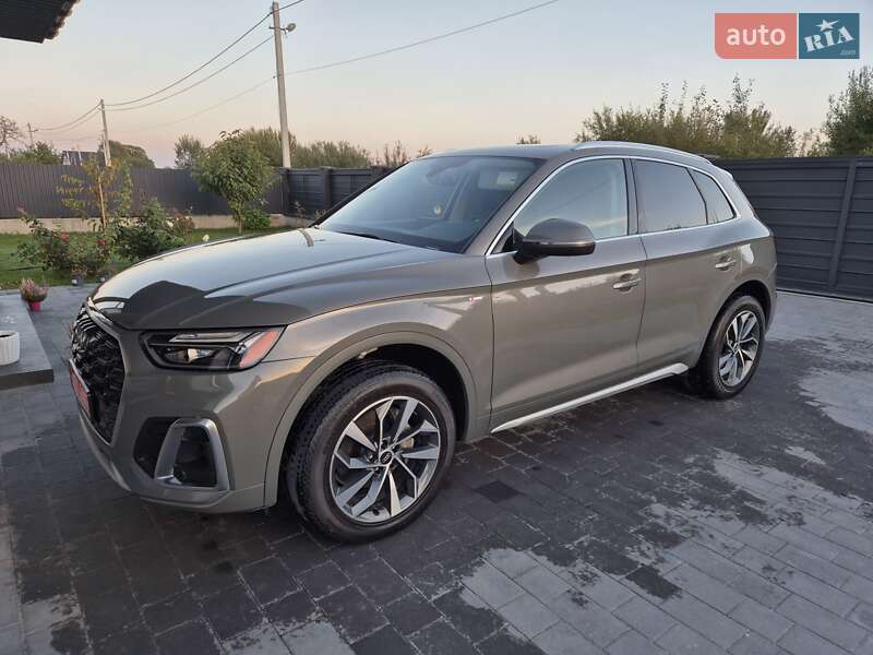 Внедорожник / Кроссовер Audi Q5 2022 в Дрогобыче