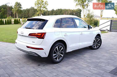 Внедорожник / Кроссовер Audi Q5 2021 в 