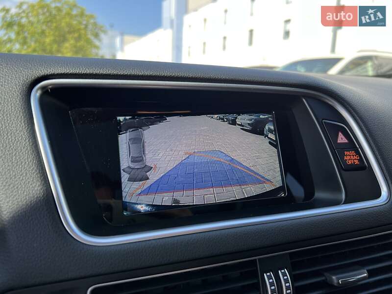 Позашляховик / Кросовер Audi Q5 2015 в Львові