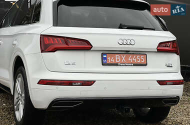 Позашляховик / Кросовер Audi Q5 2017 в 