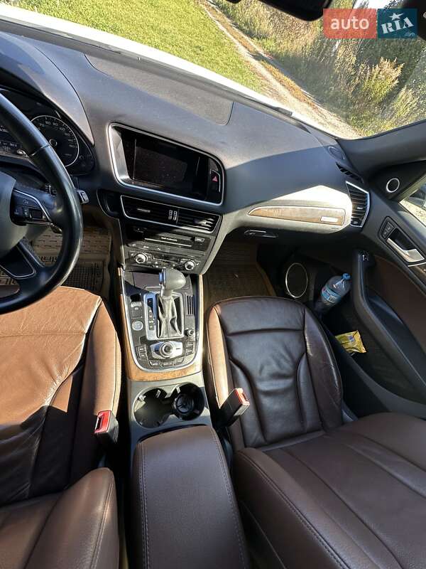 Позашляховик / Кросовер Audi Q5 2015 в Хмельницькому