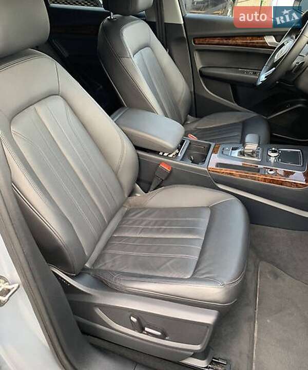 Внедорожник / Кроссовер Audi Q5 2018 в Львове