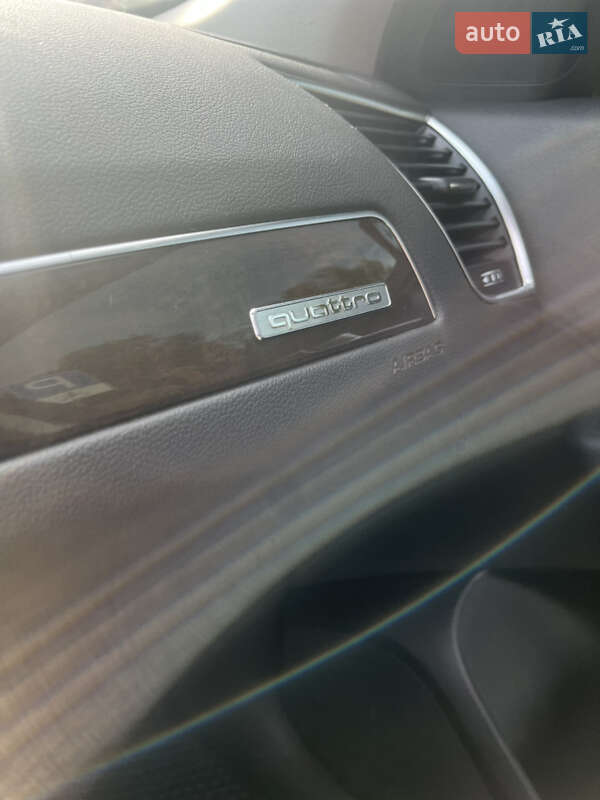 Внедорожник / Кроссовер Audi Q5 2012 в Львове