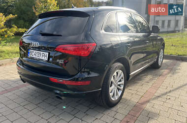 Внедорожник / Кроссовер Audi Q5 2012 в 