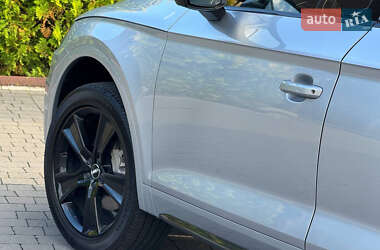 Позашляховик / Кросовер Audi Q5 2018 в 