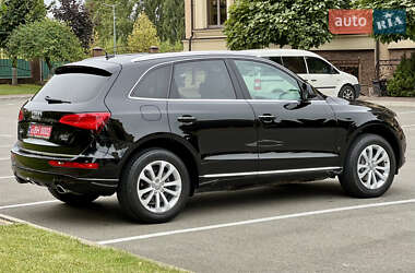 Внедорожник / Кроссовер Audi Q5 2015 в 