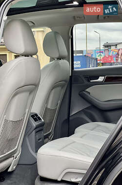 Внедорожник / Кроссовер Audi Q5 2015 в 