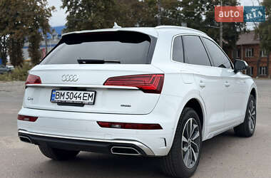 Внедорожник / Кроссовер Audi Q5 2022 в 