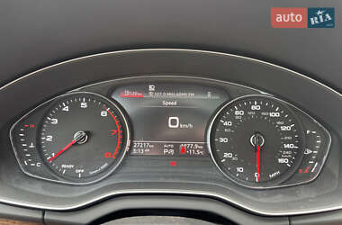Внедорожник / Кроссовер Audi Q5 2022 в 