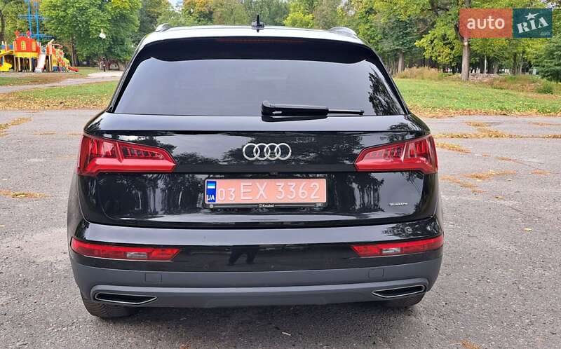 Внедорожник / Кроссовер Audi Q5 2020 в Полтаве