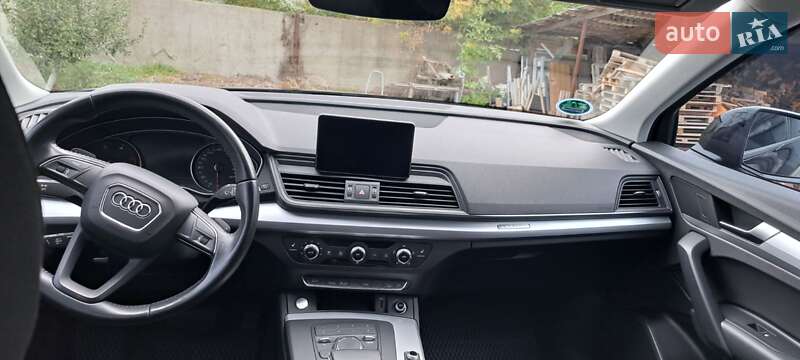 Внедорожник / Кроссовер Audi Q5 2020 в Полтаве