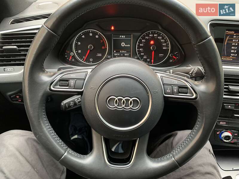 Позашляховик / Кросовер Audi Q5 2016 в Львові