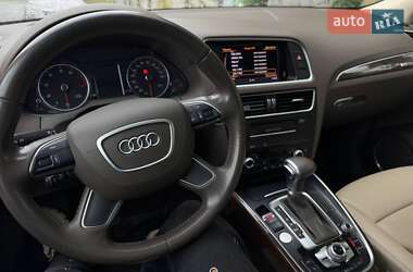 Внедорожник / Кроссовер Audi Q5 2015 в 
