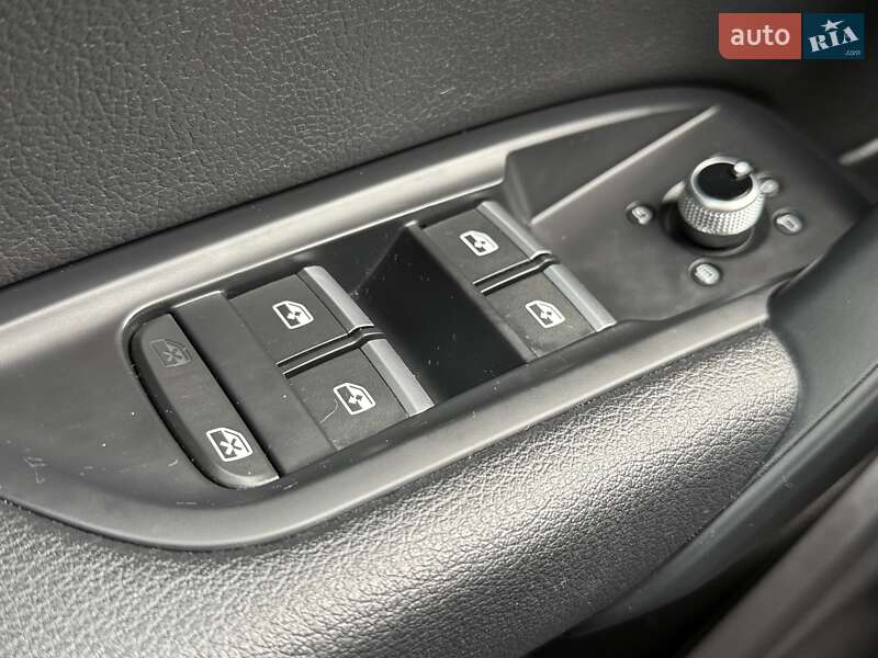 Внедорожник / Кроссовер Audi Q5 2018 в Львове фото 9 Внедорожник / Кроссовер Audi Q5 2018 в Львове