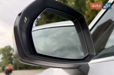 Внедорожник / Кроссовер Audi Q5 2018 в 
