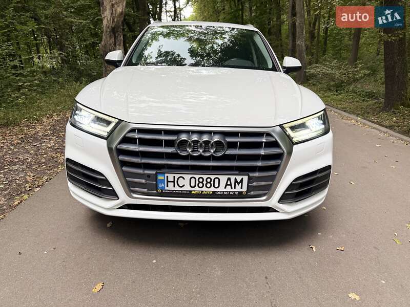 Внедорожник / Кроссовер Audi Q5 2018 в Львове фото 46 Внедорожник / Кроссовер Audi Q5 2018 в Львове