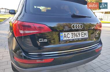 Внедорожник / Кроссовер Audi Q5 2016 в 