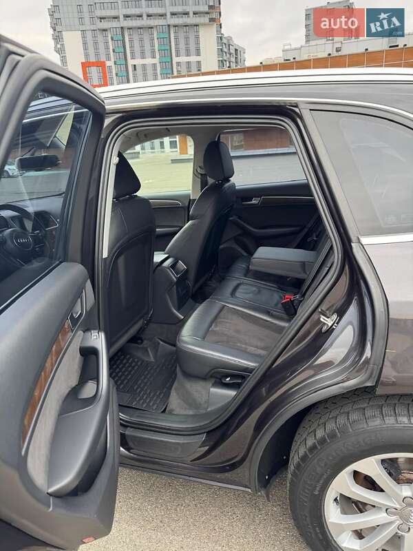 Позашляховик / Кросовер Audi Q5 2014 в Києві