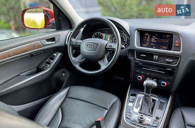 Внедорожник / Кроссовер Audi Q5 2015 в 