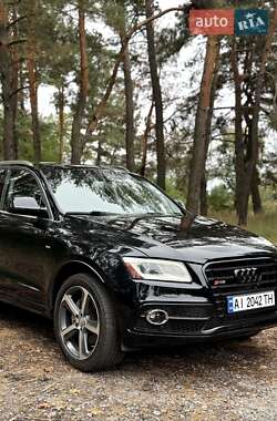 Внедорожник / Кроссовер Audi Q5 2016 в 