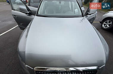 Внедорожник / Кроссовер Audi Q5 2010 в 