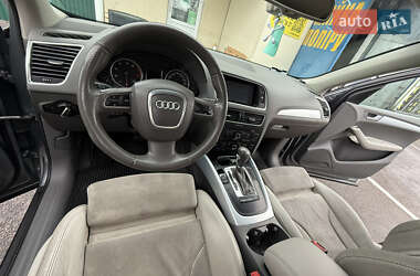 Внедорожник / Кроссовер Audi Q5 2010 в 