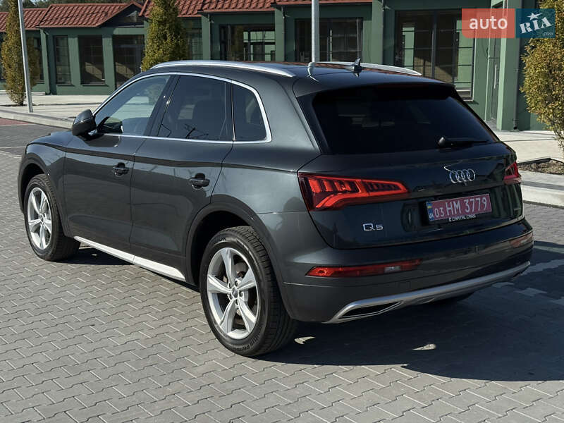 Внедорожник / Кроссовер Audi Q5 2019 в Киеве фото 3 Внедорожник / Кроссовер Audi Q5 2019 в Киеве