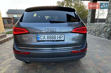 Позашляховик / Кросовер Audi Q5 2015 в 