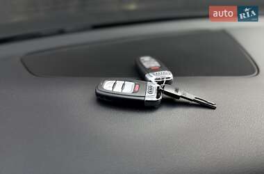 Внедорожник / Кроссовер Audi Q5 2015 в 