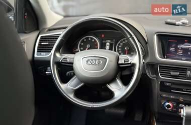 Внедорожник / Кроссовер Audi Q5 2015 в 