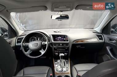 Внедорожник / Кроссовер Audi Q5 2015 в 