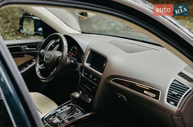 Позашляховик / Кросовер Audi Q5 2013 в 