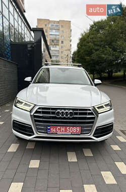 Внедорожник / Кроссовер Audi Q5 2019 в 