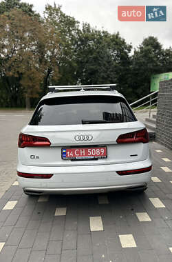 Внедорожник / Кроссовер Audi Q5 2019 в 