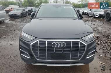 Внедорожник / Кроссовер Audi Q5 2021 в 