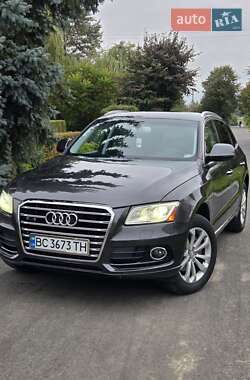Внедорожник / Кроссовер Audi Q5 2015 в 