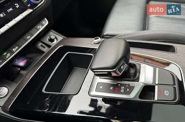 Внедорожник / Кроссовер Audi Q5 2021 в 