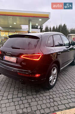 Внедорожник / Кроссовер Audi Q5 2017 в 