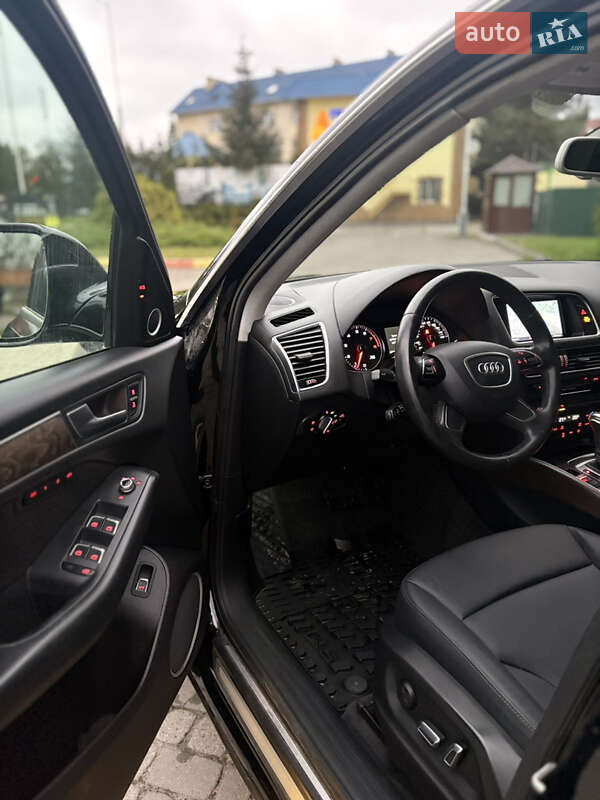 Внедорожник / Кроссовер Audi Q5 2017 в Львове