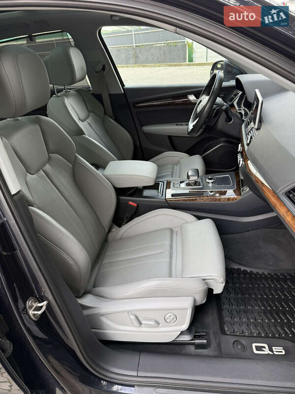 Внедорожник / Кроссовер Audi Q5 2017 в Луцке фото 35 Внедорожник / Кроссовер Audi Q5 2017 в Луцке