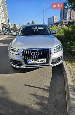 Внедорожник / Кроссовер Audi Q5 2016 в 