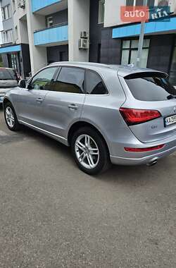 Внедорожник / Кроссовер Audi Q5 2016 в 