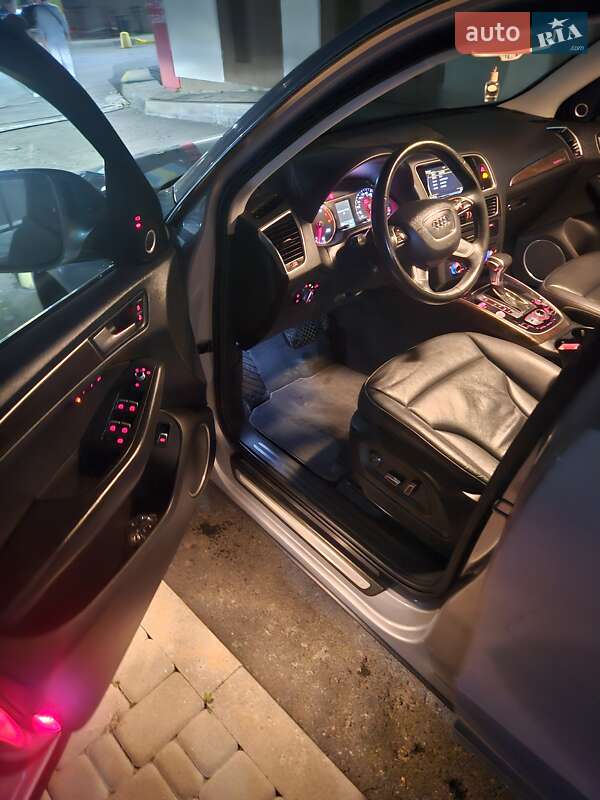 Внедорожник / Кроссовер Audi Q5 2016 в Киеве