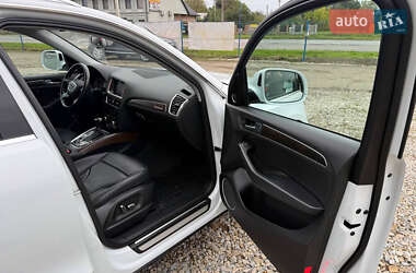 Внедорожник / Кроссовер Audi Q5 2016 в 