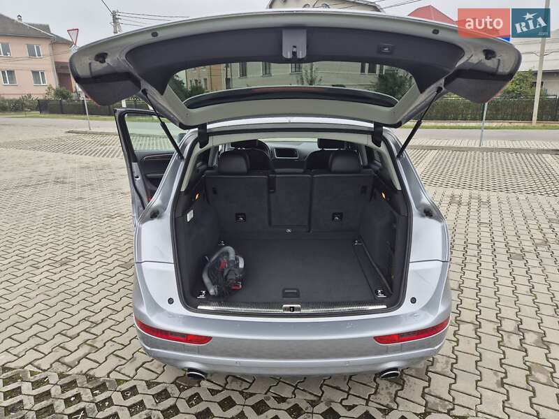 Позашляховик / Кросовер Audi Q5 2016 в Івано-Франківську