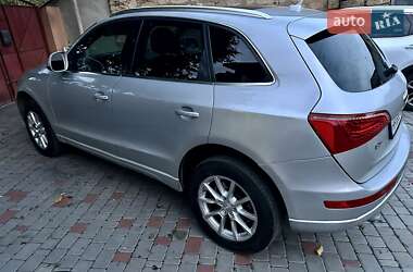 Позашляховик / Кросовер Audi Q5 2011 в 