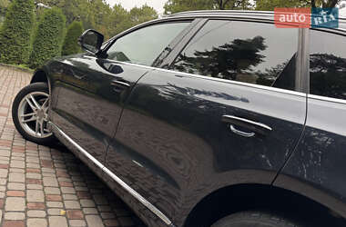 Позашляховик / Кросовер Audi Q5 2016 в 