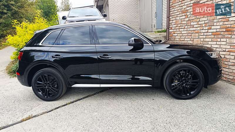 Внедорожник / Кроссовер Audi Q5 2018 в Днепре фото 22 Внедорожник / Кроссовер Audi Q5 2018 в Днепре