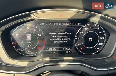 Внедорожник / Кроссовер Audi Q5 2017 в 